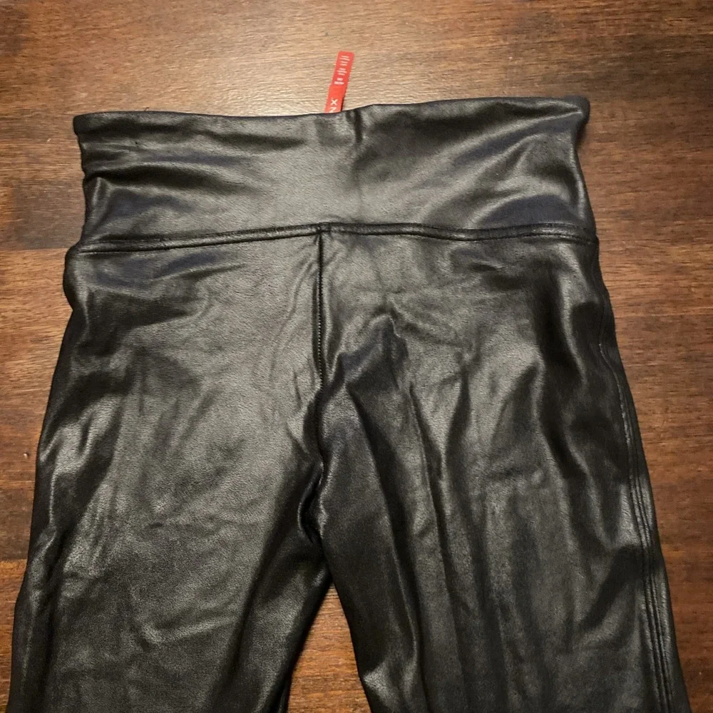 SPANX Leggings Women's Size M Faux Leather‎ Moto in Black